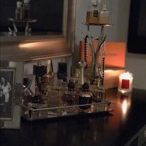 Meet your Posher, Mari